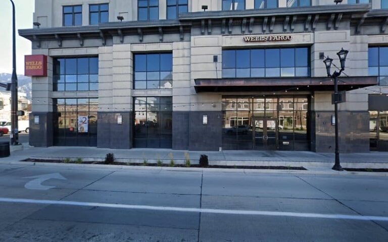 360600 ray quinney nebeker 768x480