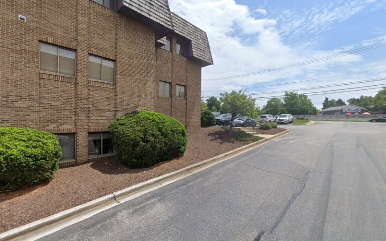 360880 raymond van zego law office 768x480