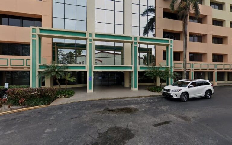 360908 raysa i. rodriguez bankrutpcy attorney 768x480