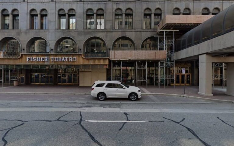 361060 real estate 411 768x480