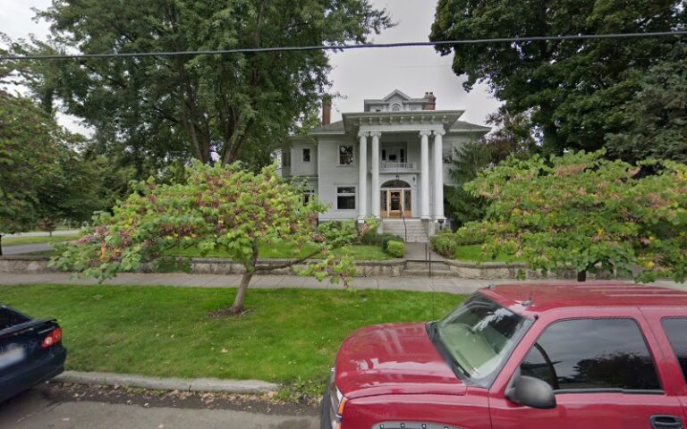 361994 reese baffney frol grossman 768x480