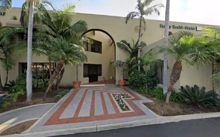 362094 reeves rex t 768x480