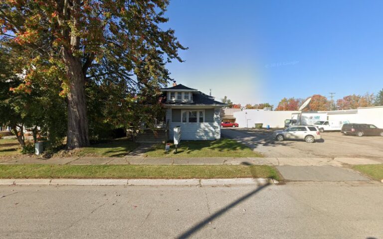 362413 reid dennis w 768x480