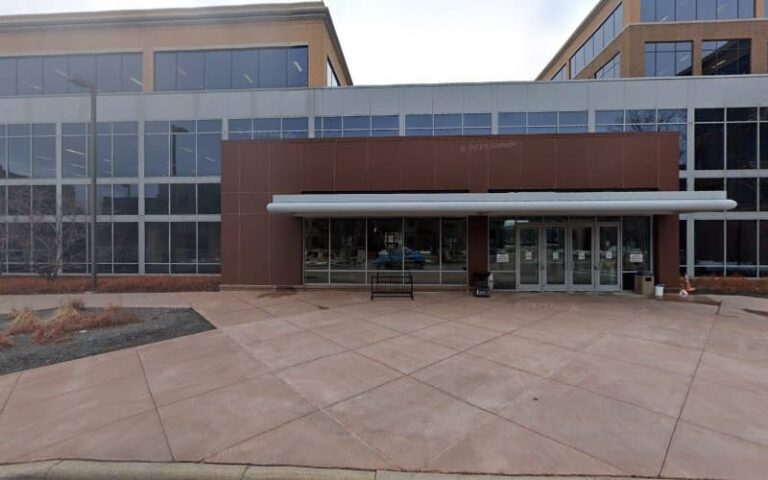 363190 resolution center 768x480