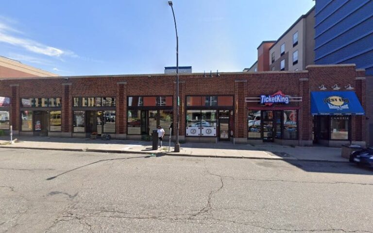 363476 reyes david attorney at law 768x480