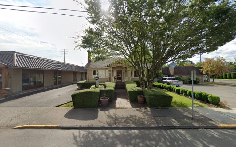 363536 reynolds burton 768x480