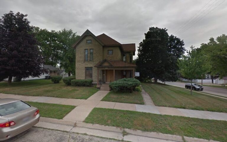 363863 rhode law office davis jr richard g 768x480