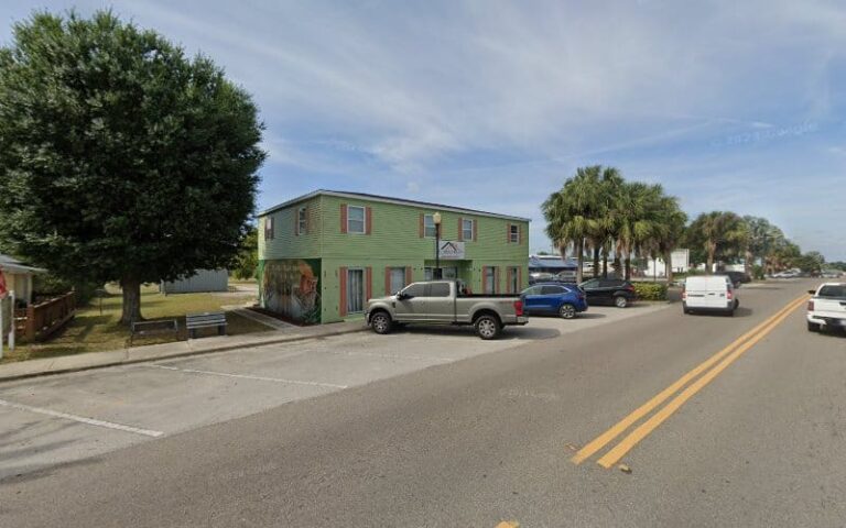 363910 rhodes law firm 768x480