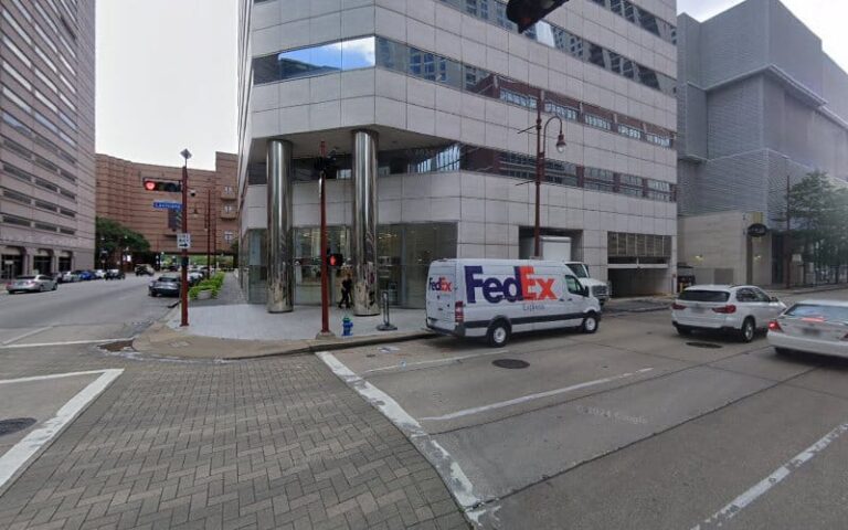 36450 akins windi 768x480