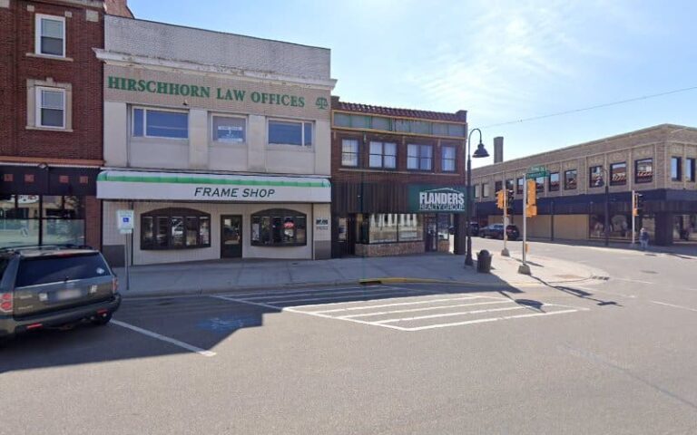 365619 richard shawl atty 768x480