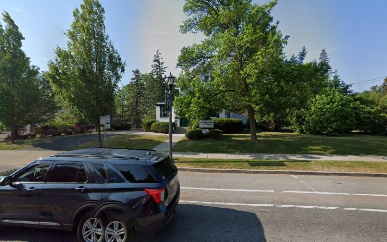 366243 ricketts jay w 768x480