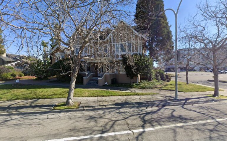 366493 riegg garrett 768x480