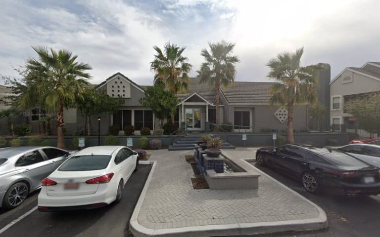 366658 right choice personal injury lawyer 768x480