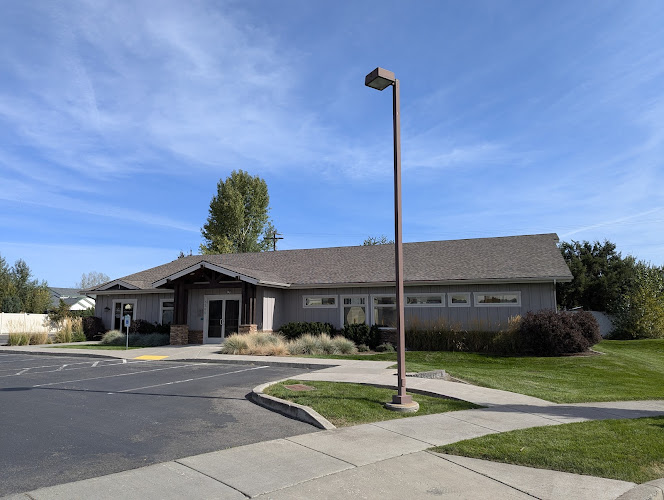 367341 river city law