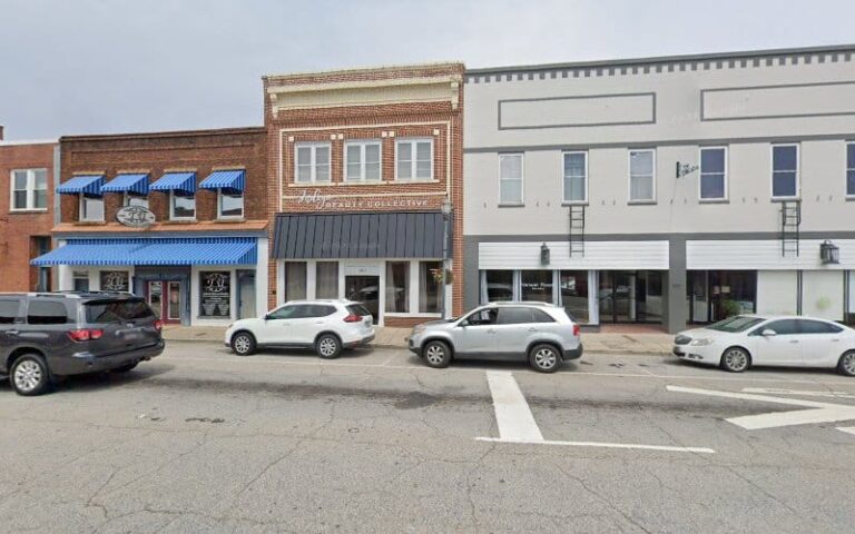 367427 rivers law firm 768x480