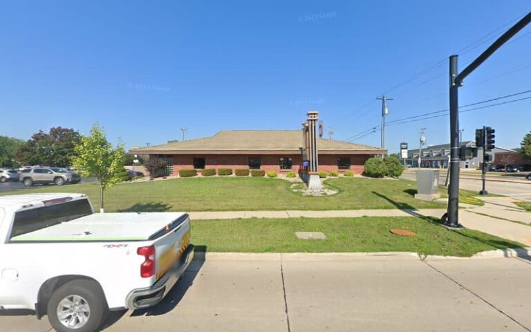 368280 robert b. loomis 768x480