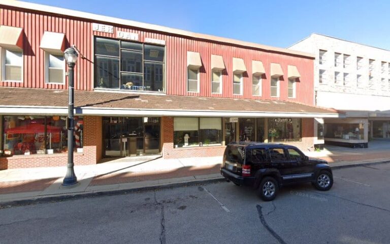 368979 robert h. hall carol g. hall 768x480