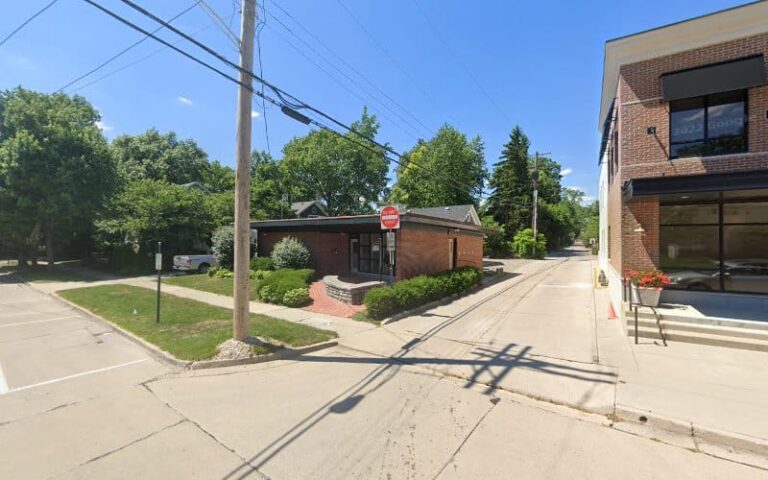 369472 robert l. deddens 768x480