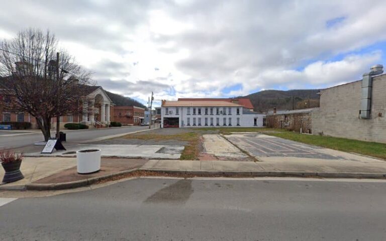 369866 robert p martin law office 768x480