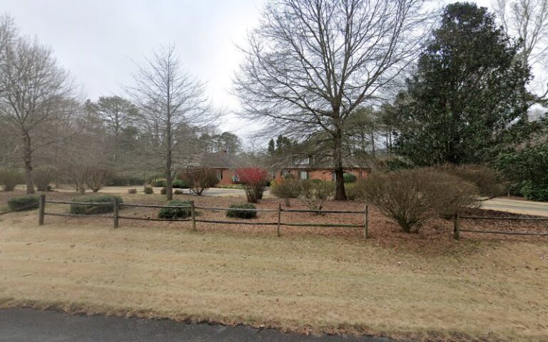 369872 robert p rowe llc 768x480