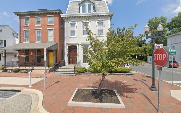 370271 robert v jones law offices 768x480