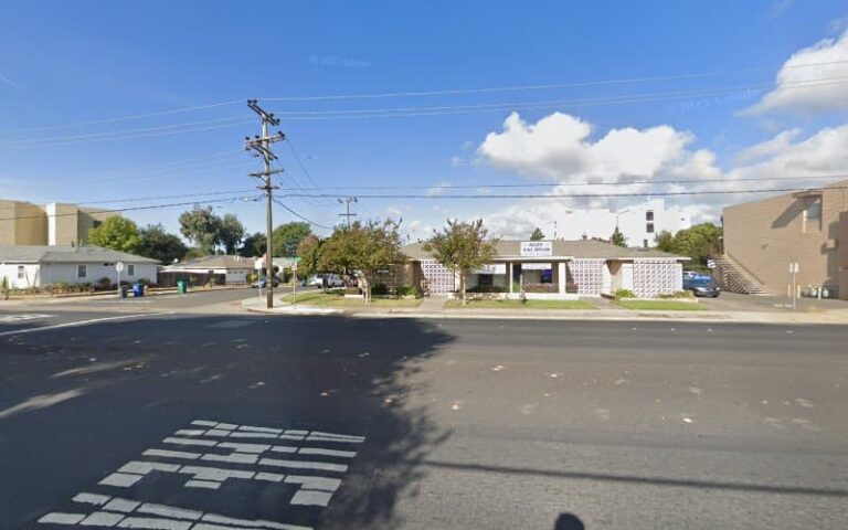 370313 robert w lyons law offices 768x480