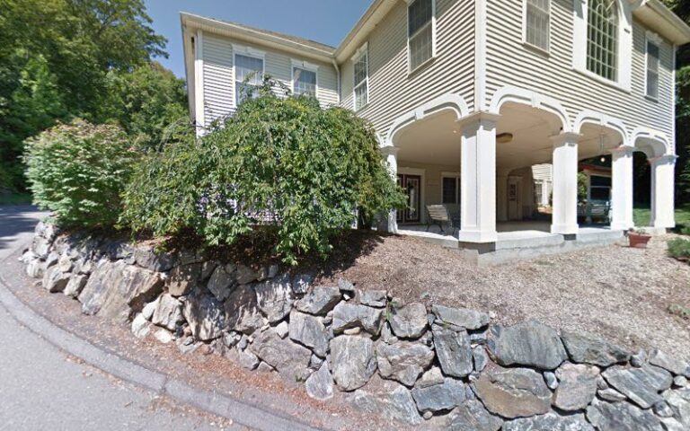 370325 robert w smith law offices 768x480