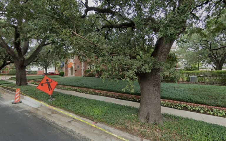 37069 annie mcadams pc 768x480