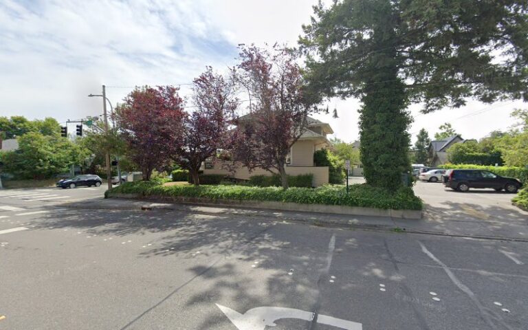 371083 robinson david 768x480