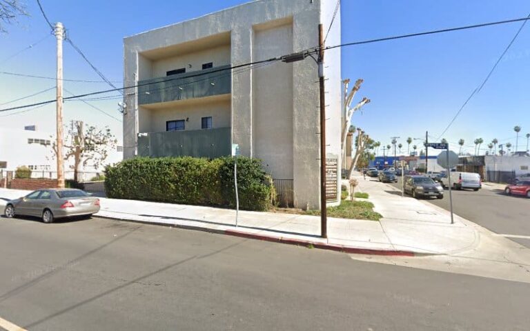 371087 robinson denis 768x480