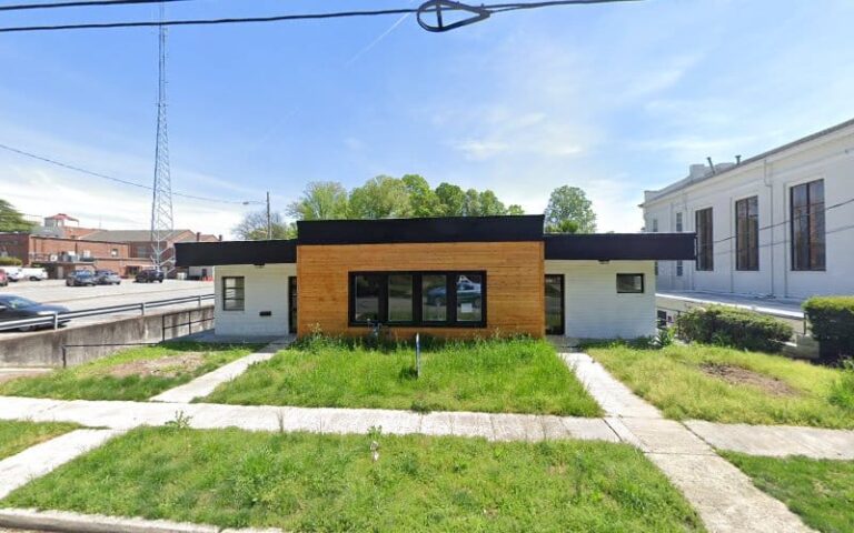 371238 robinson a. douglas attorney at law 768x480