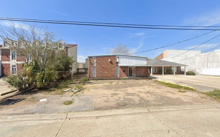 371445 rock law 768x480