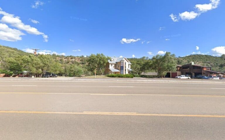 371585 rod d baker law office 768x480