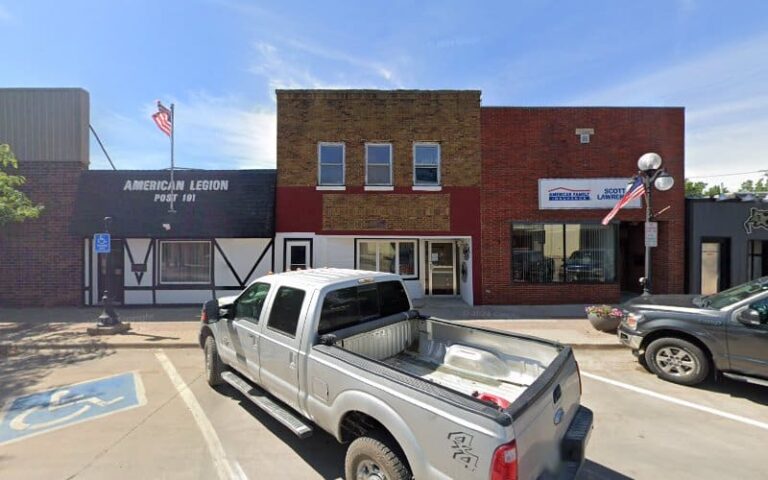 371656 rodenborn law office 768x480