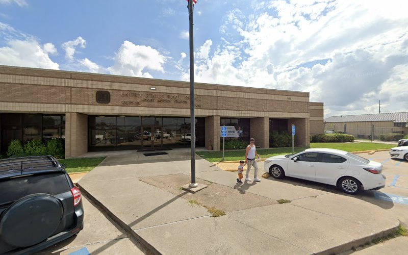 37223 arnold hayden law offices