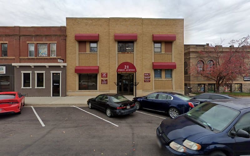 372233 roger w. ellyson