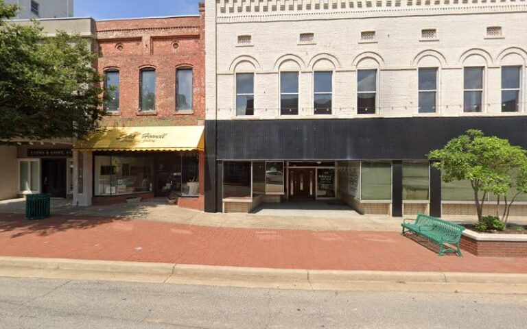 372375 rogers nadzam carla 768x480