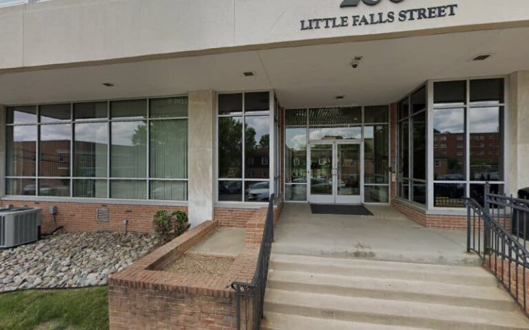 372691 rolon grau immigration law firm plc 768x480