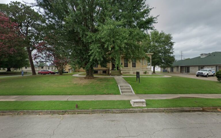 372947 ron fields 768x480