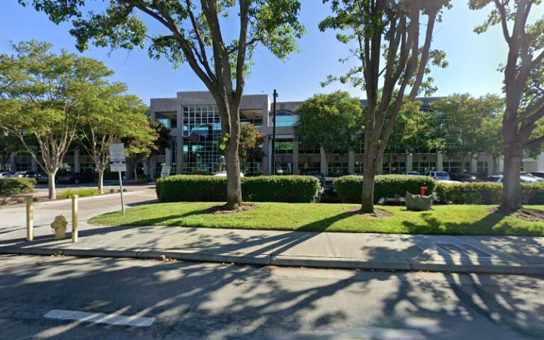 373084 ronald carpol 768x480