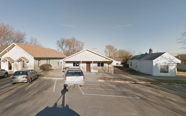 373526 rookstool rebecca r 768x480