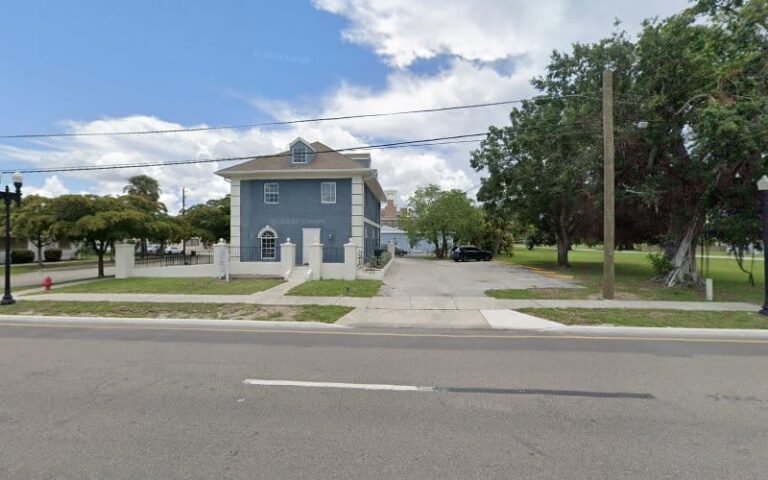 373536 rooney j michael 768x480