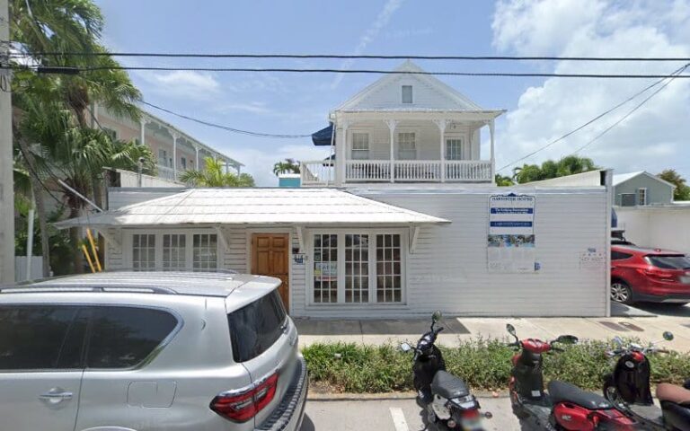 373865 rose marci l 768x480
