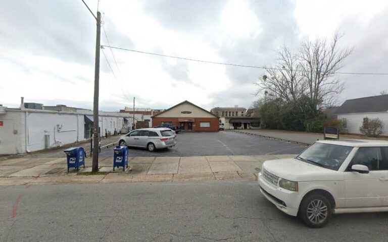 373901 rose terry f 768x480