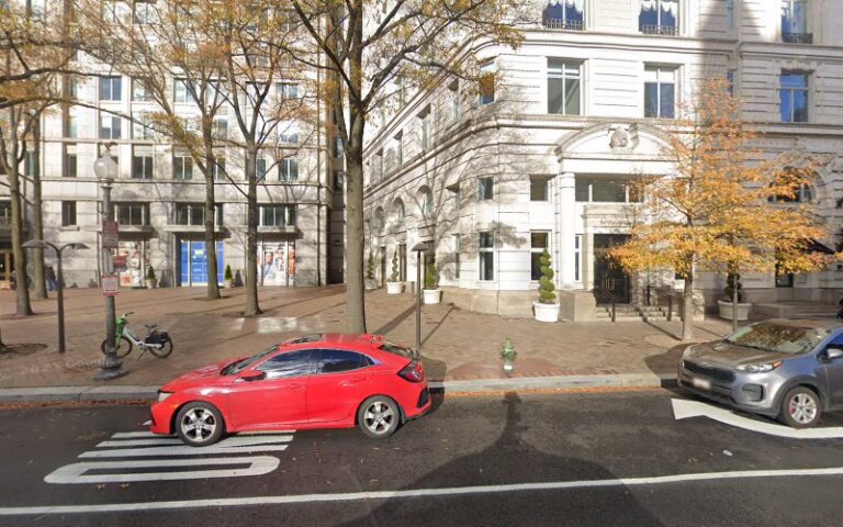 374348 rosenthal douglas e 768x480