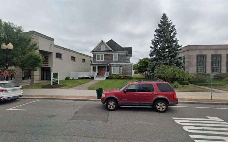 374459 ross associates 768x480