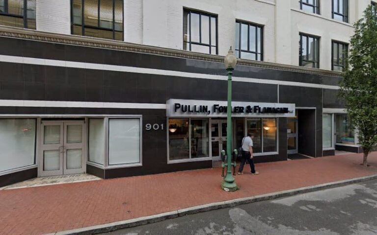 374543 ross christopher 768x480