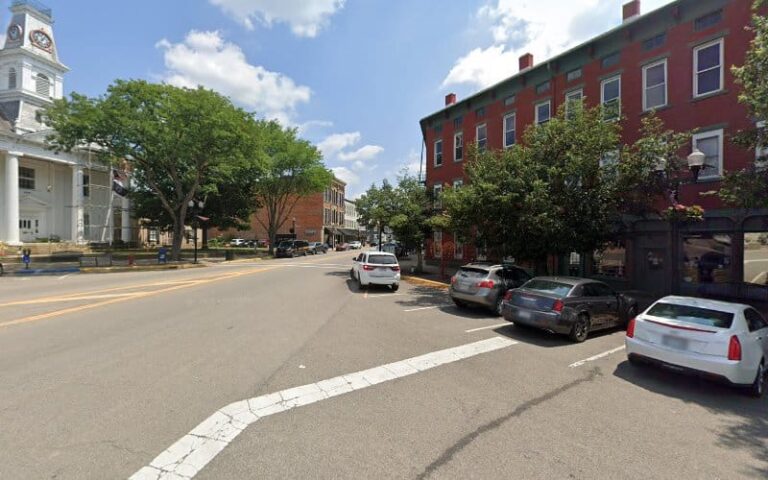 374666 ross richard l 768x480