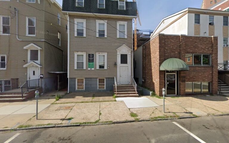 374834 rosta kollar 768x480