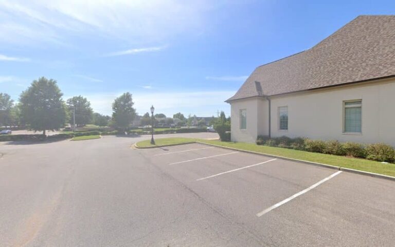 375593 rozier hayes 768x480